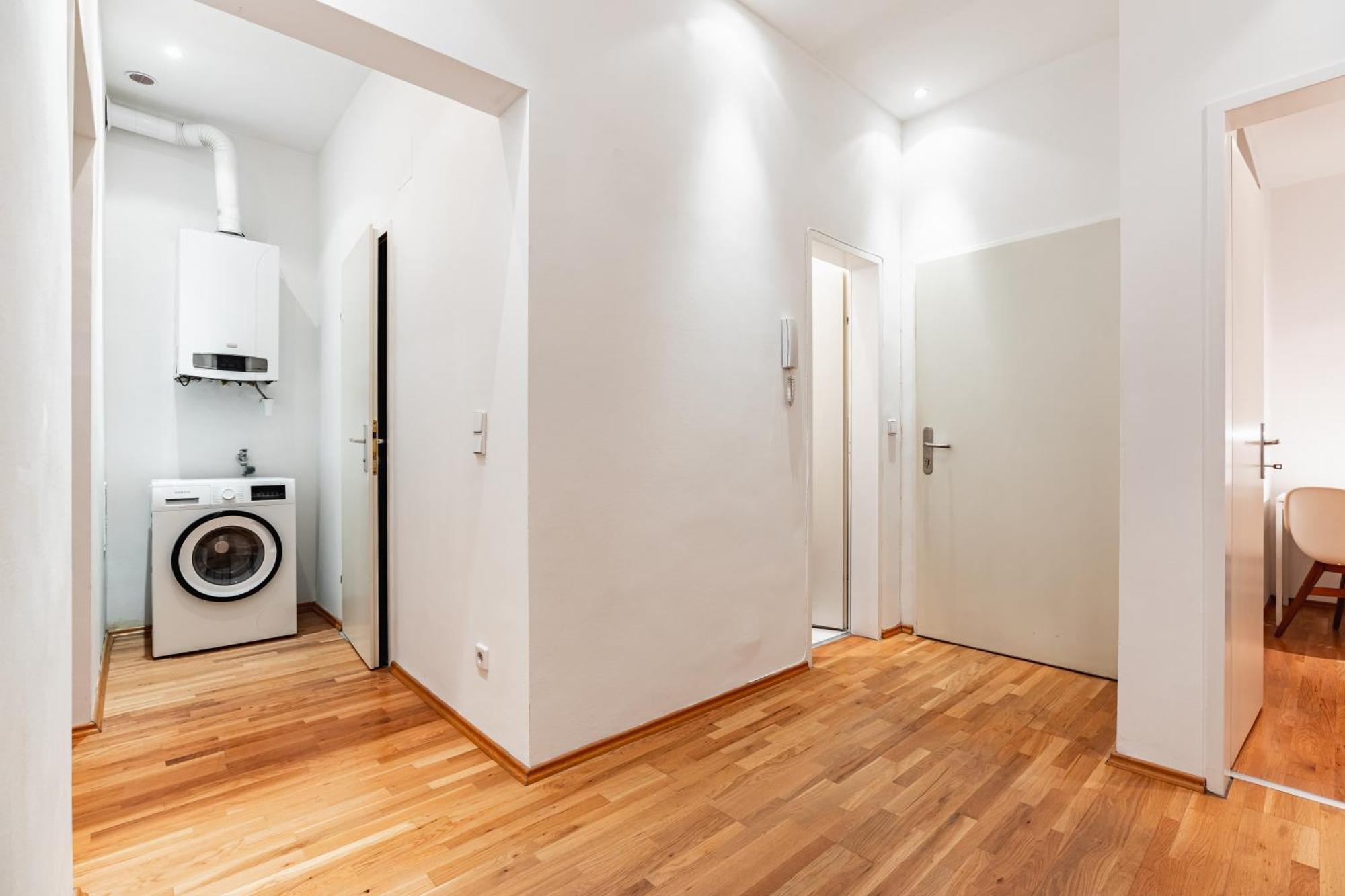 Spacious 3-room Apt. 15 Min To The Center Apartment Vienna