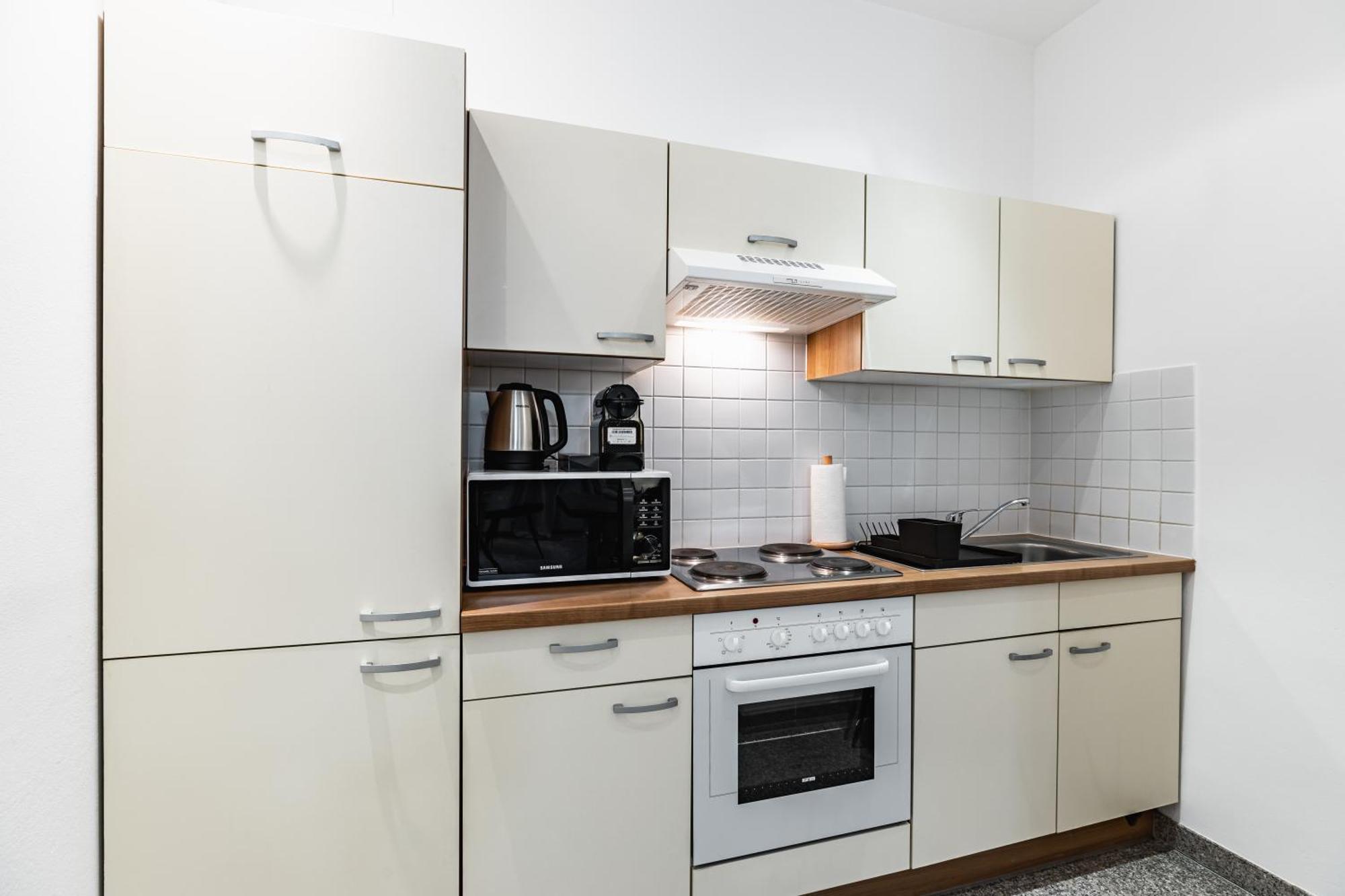 Apartment Spacious 3-room Apt. 15 Min To The Center